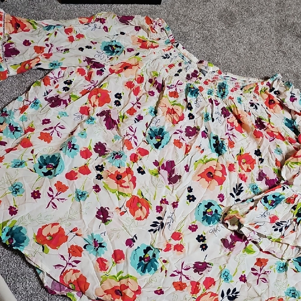 E6🔹️❤️Terra & Sky Multicolor Floral Blouse